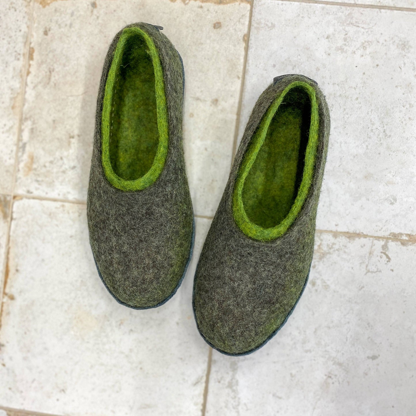 BureBure house slippers for women are 100 % handmade from natural felted wool.