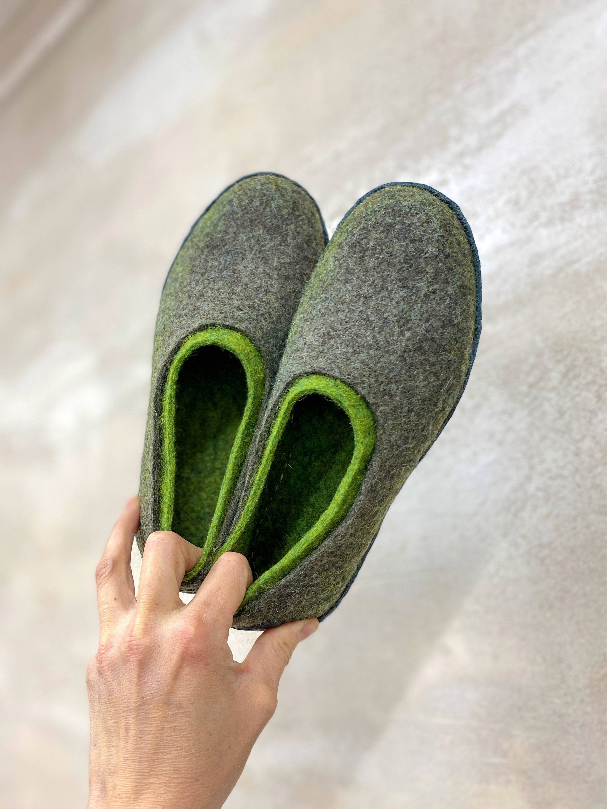 BureBure house slippers for women are 100 % handmade from natural felted wool.