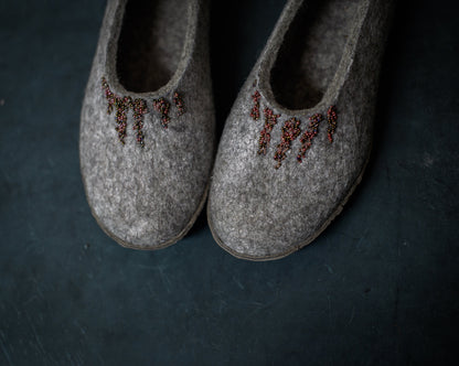 [felted_slippers],[wool_slippers], [burebure_slippers], [warm_wool_slippers], MARGOT - Aubergine - Customisable ballerinas slippers, BureBure shoes and slippers