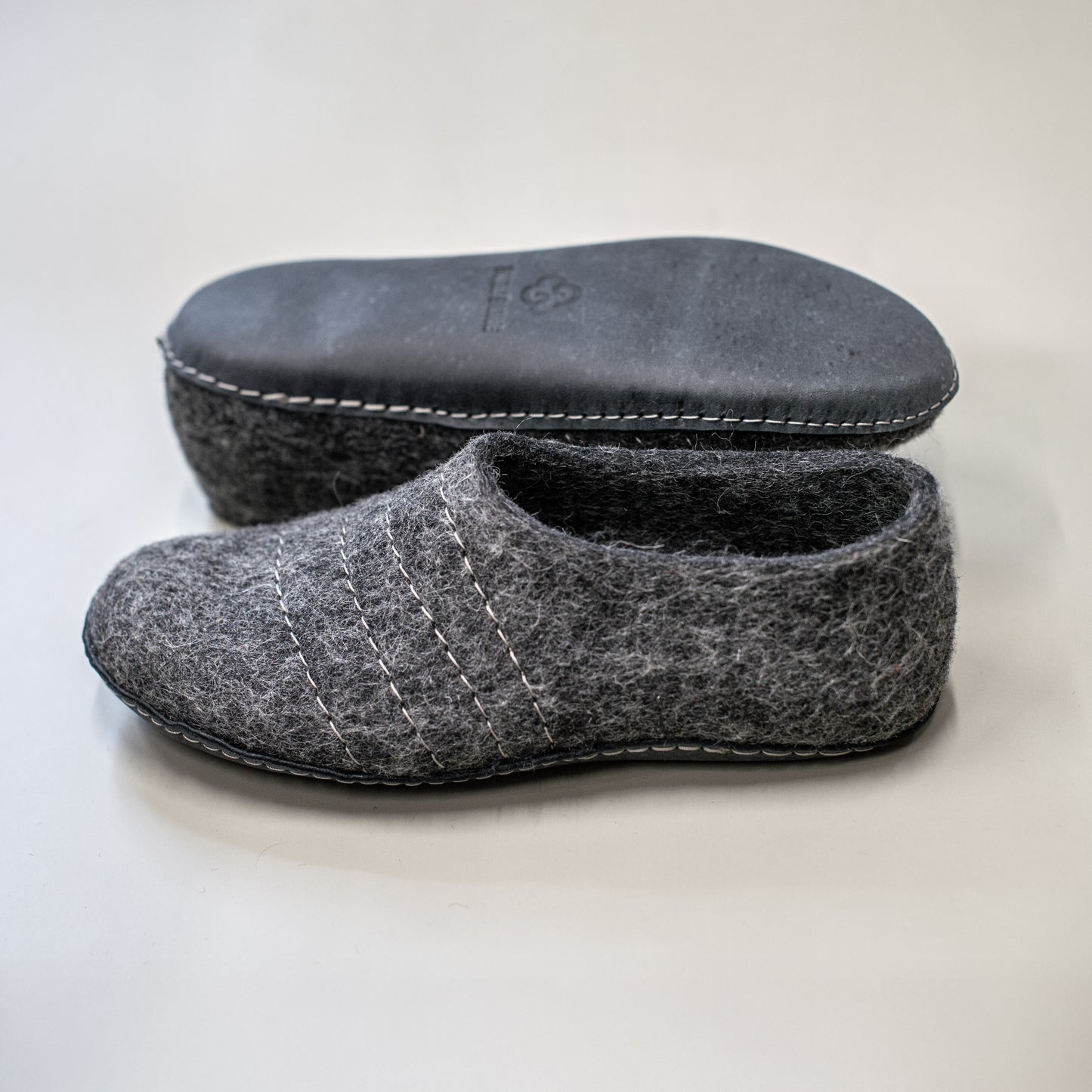 Men's Classic Wool Slippers - Cocoon Gray