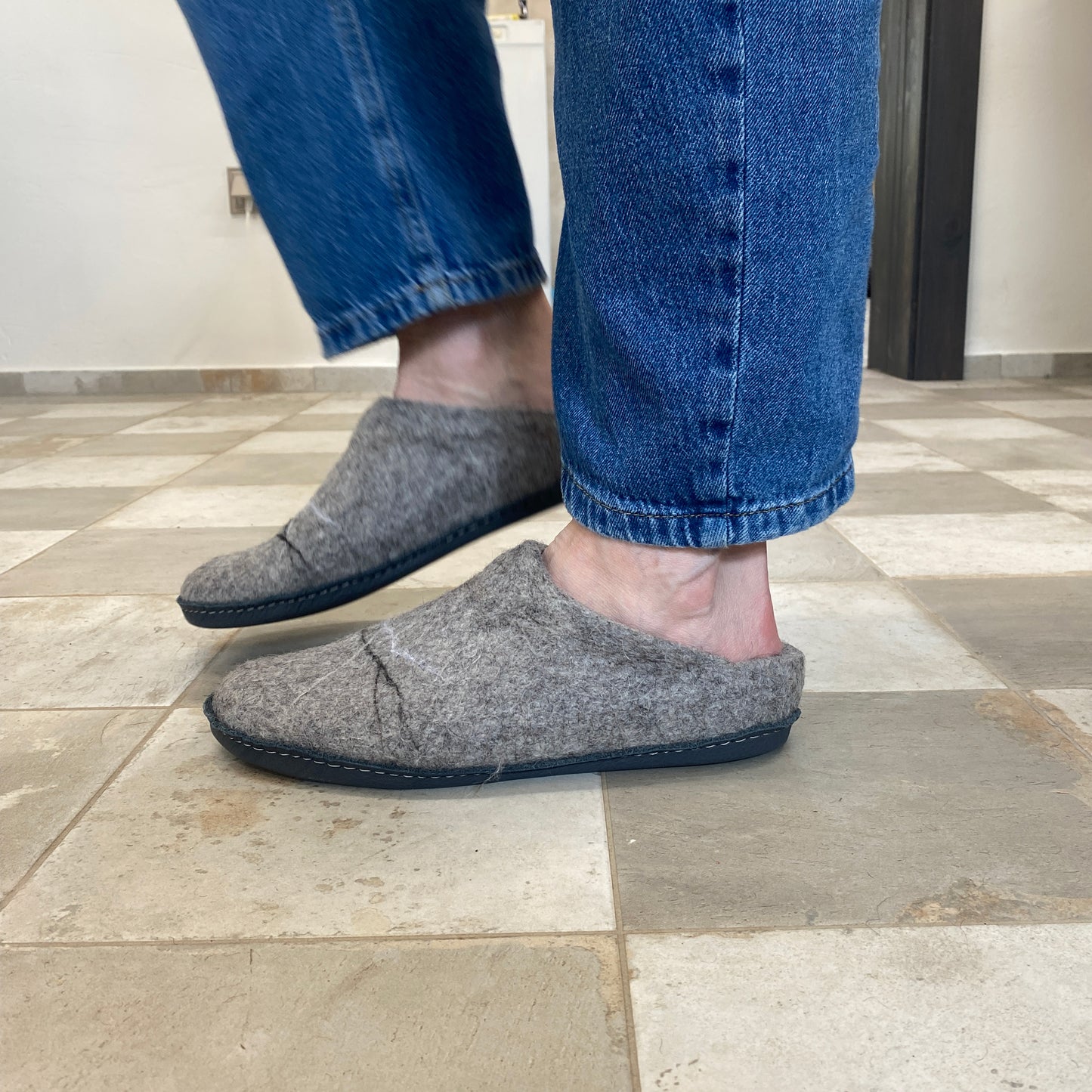 Men's slippers - SEMI Dark Gray