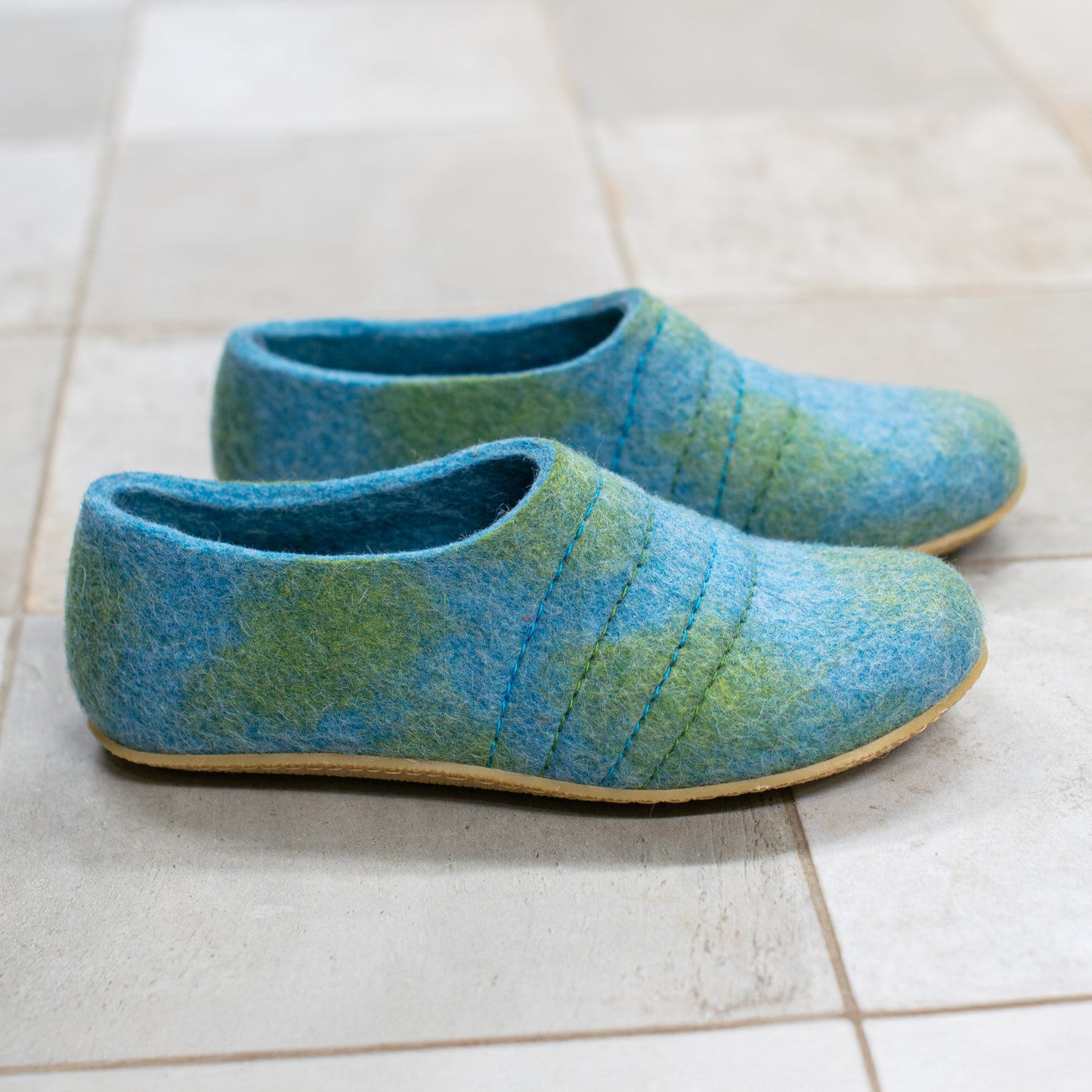 COCOON  Slippers Clogs  - Turquoise Green