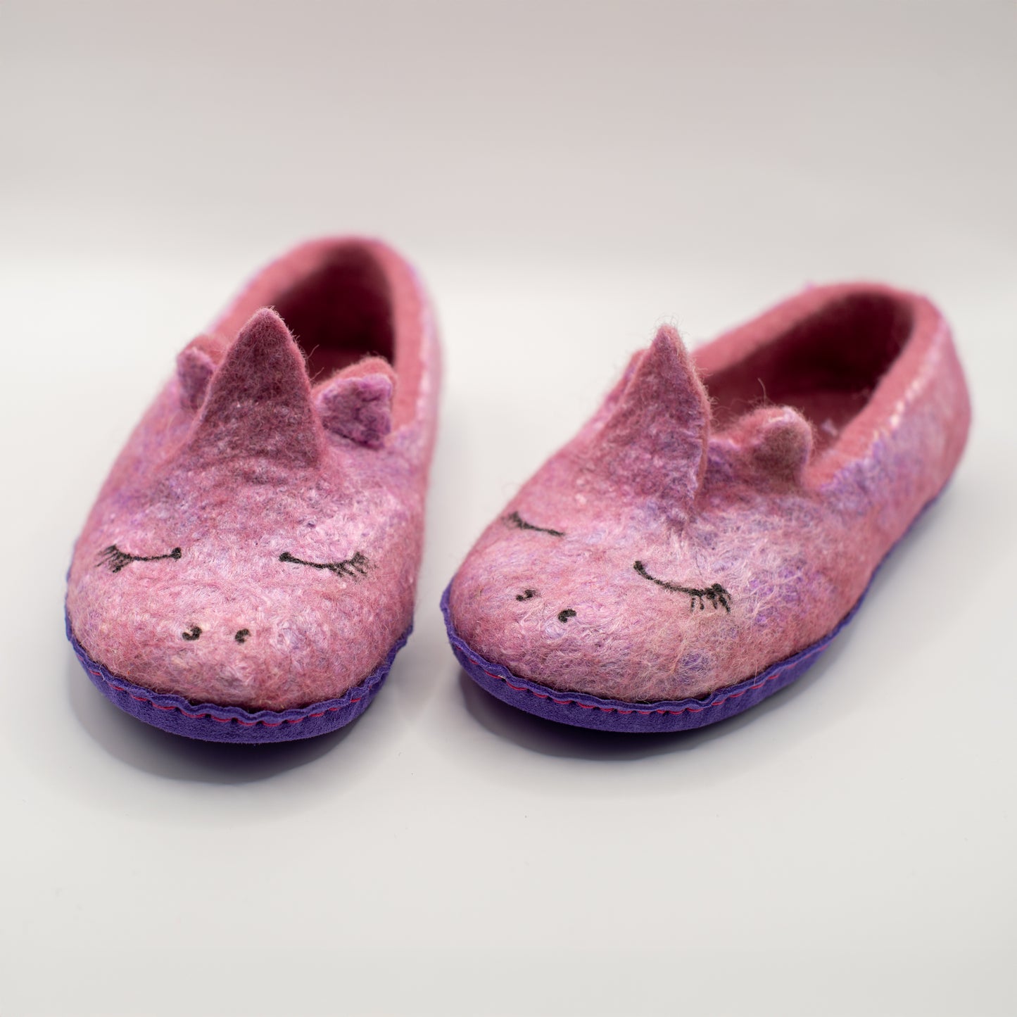 Pink Unicorn Slippers Youth (Eu 30/39)