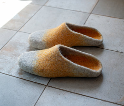 [felted_slippers],[wool_slippers], [burebure_slippers], [warm_wool_slippers], Men's Slippers - Ombre Slip-Ons, BureBure handmade felted wool slippers