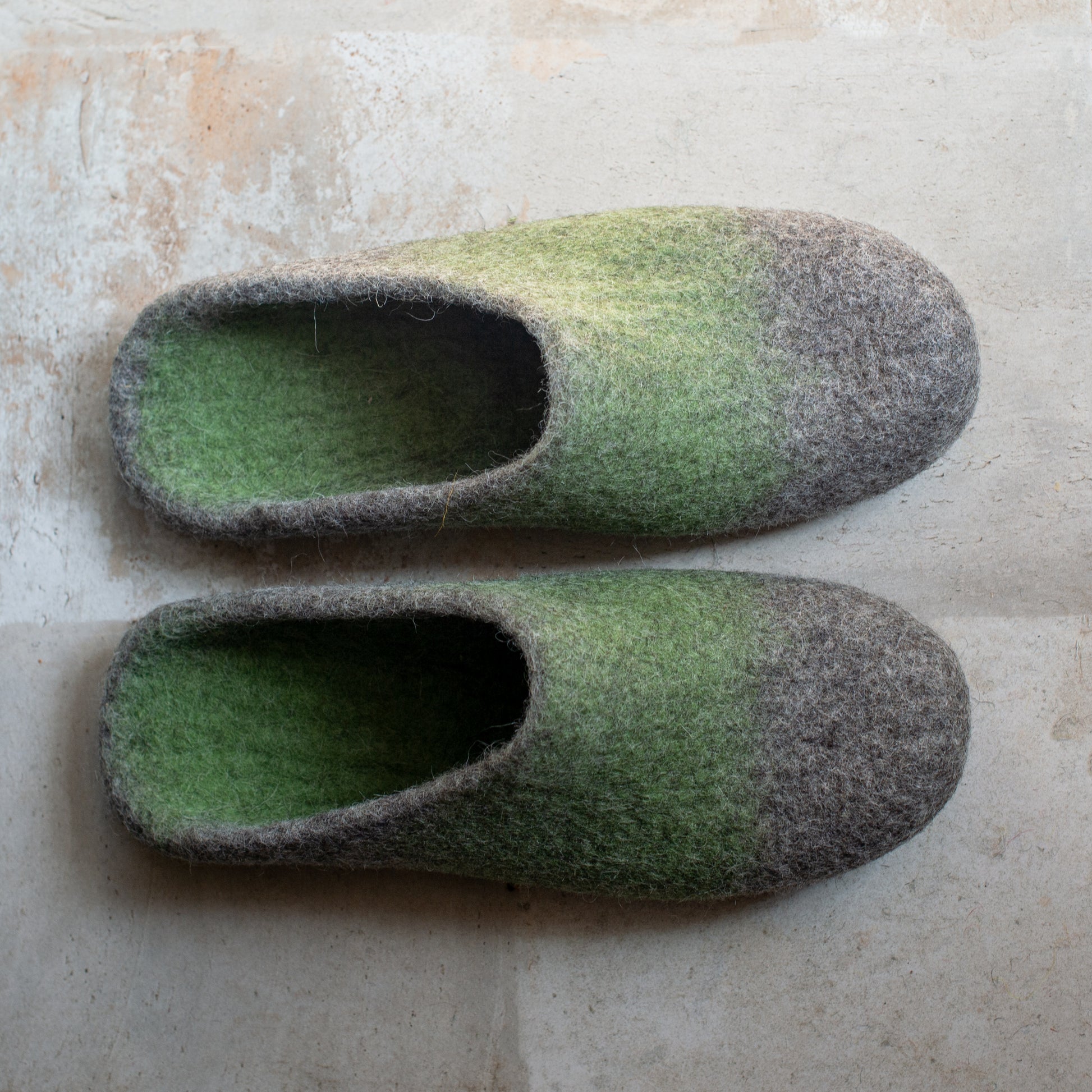 [felted_slippers],[wool_slippers], [burebure_slippers], [warm_wool_slippers], Men's Slip Ons Slippers, BureBure handmade felted wool slippers