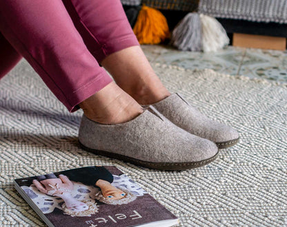 Private Online Wet Felting Class – Felted slippers