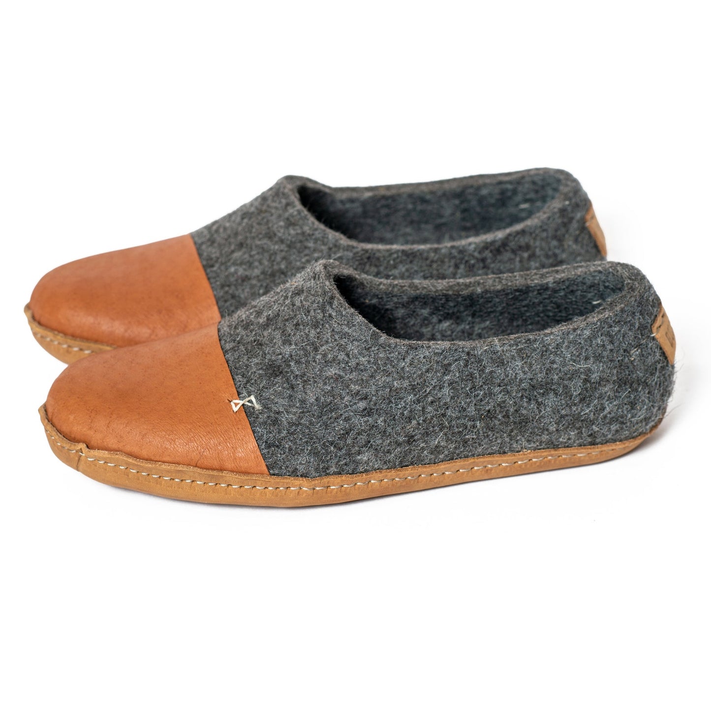 [felted_slippers],[wool_slippers], [burebure_slippers], [warm_wool_slippers], Dark Grey WOOCAPS for Men, Bure Bure wool slippers