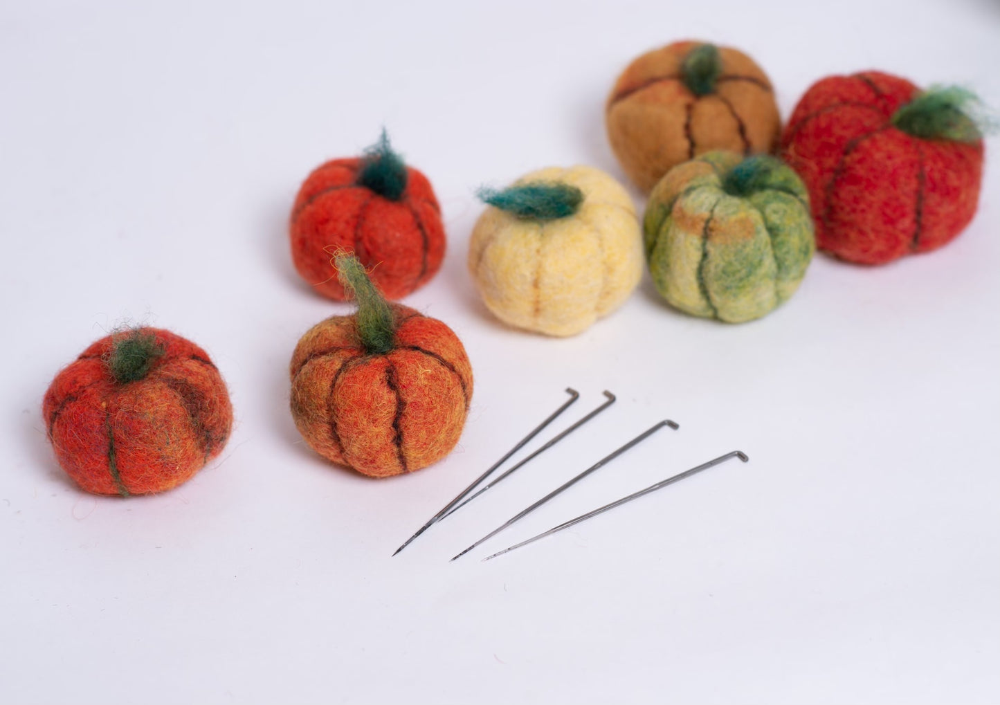 [felted_slippers],[wool_slippers], [burebure_slippers], [warm_wool_slippers], Wool Pumpkins Felting Kit - 12 Colors Autumn Goods Craft Kit - DIY Kit - Needle Felting Kit - Wet Felting Starter Kit Plus Instructions, Bure Bure wool slippers