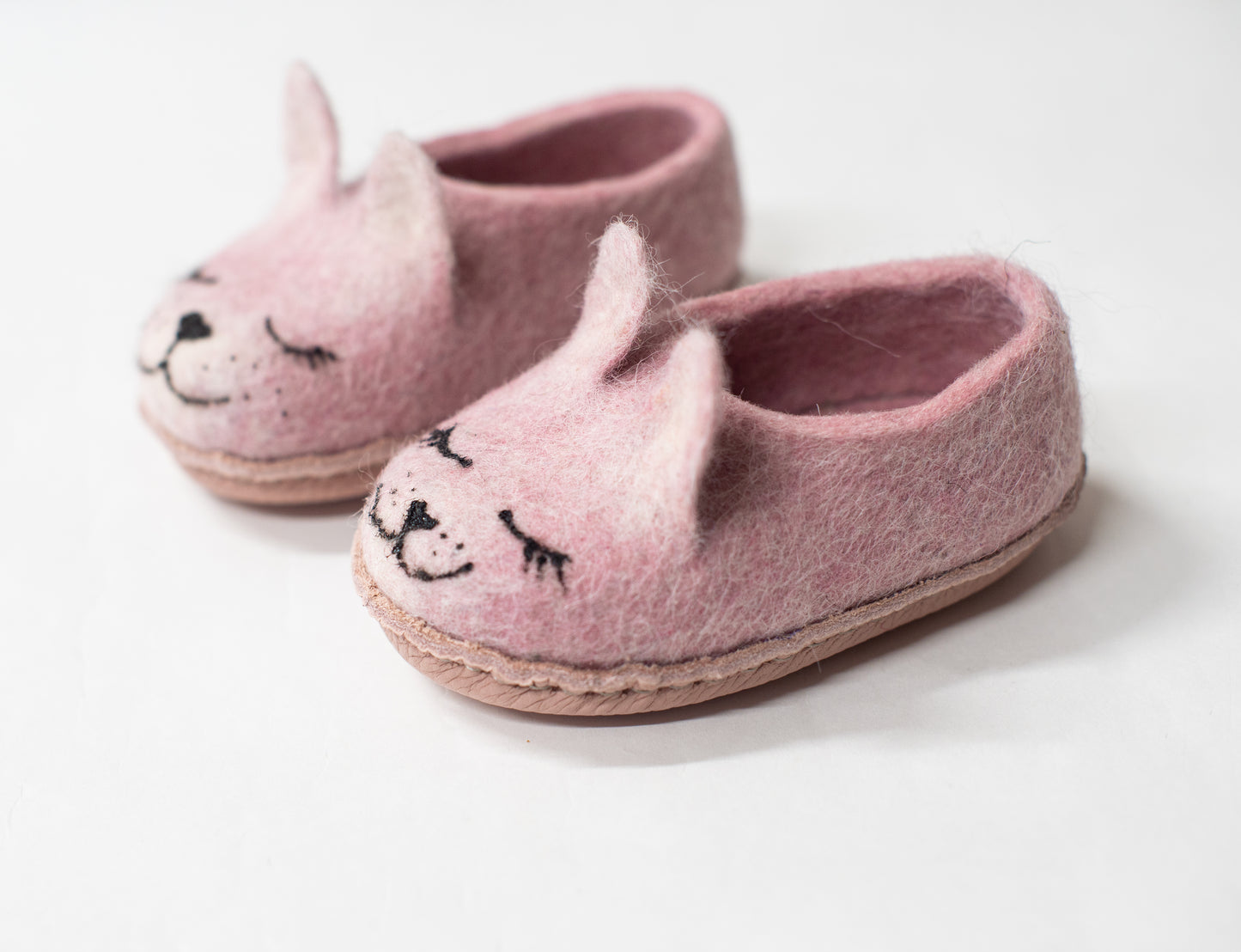 [felted_slippers],[wool_slippers], [burebure_slippers], [warm_wool_slippers], Pink Bunny Slippers Toddler Kids (Eu 23/30), BureBure shoes and slippers
