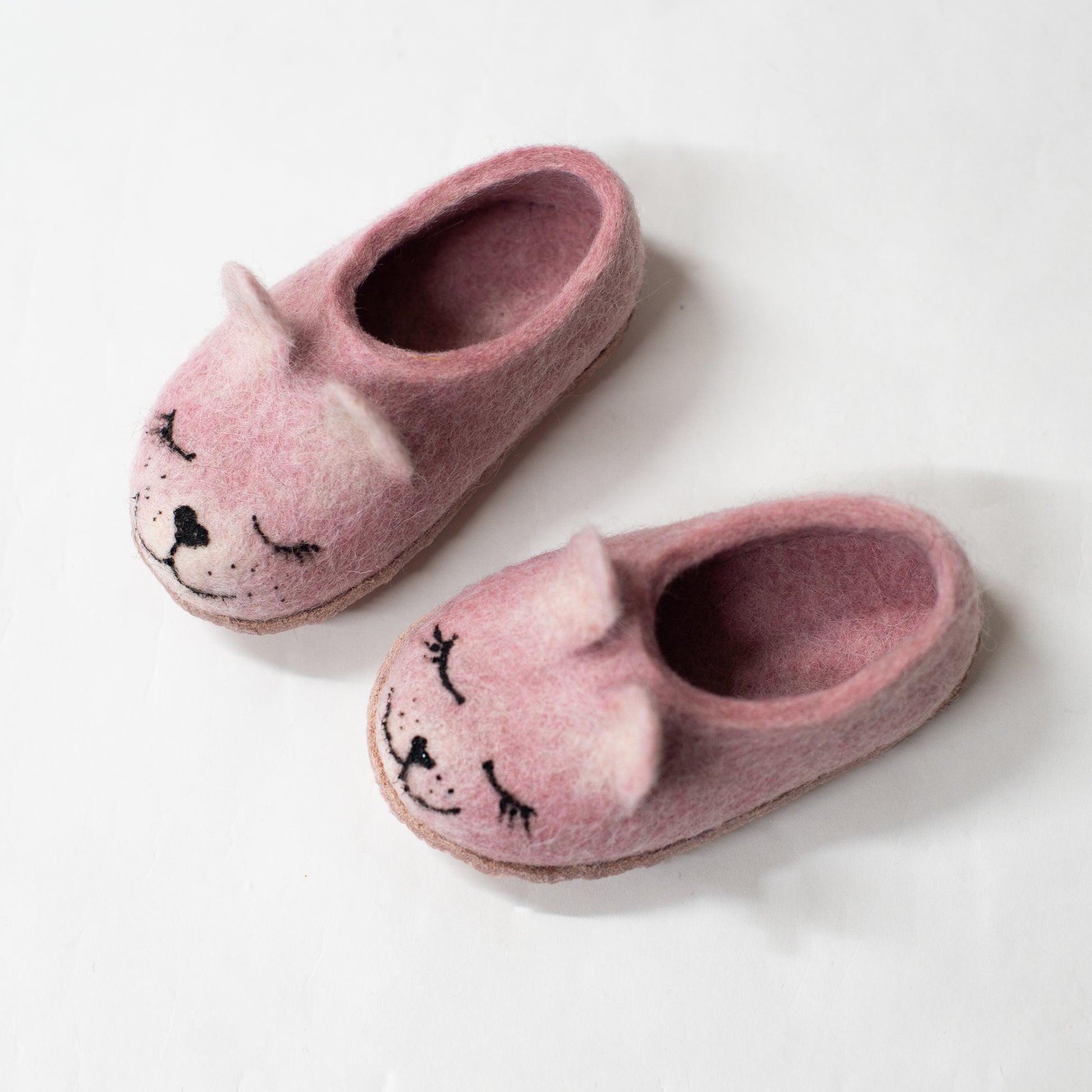 råb op skrubbe Pris Pink Bunny Slippers Toddler Kids (Eu 23/30) – BureBure shoes and slippers