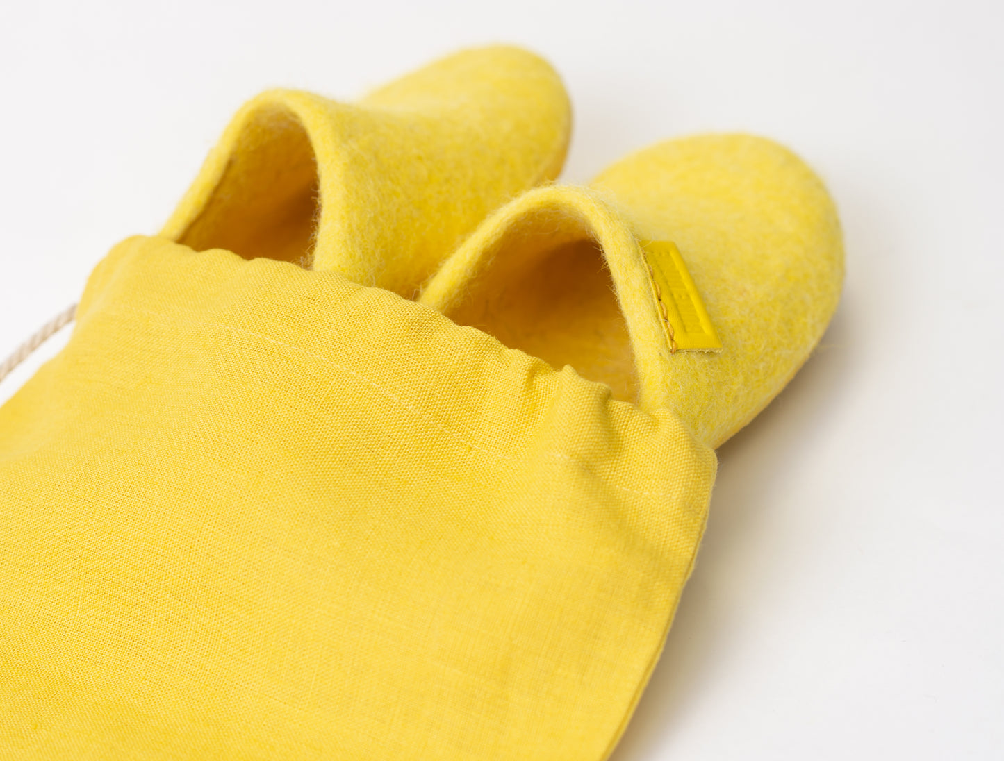 [felted_slippers],[wool_slippers], [burebure_slippers], [warm_wool_slippers]