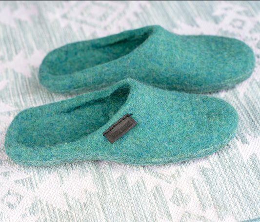 Closed Toe Felted Wool Slippers for Men from the side