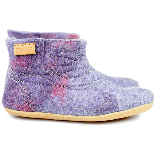 Lilac Cocoon Wooboots: Felted ankle boots for women with short side cut.