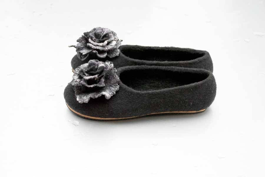 [felted_slippers],[wool_slippers], [burebure_slippers]