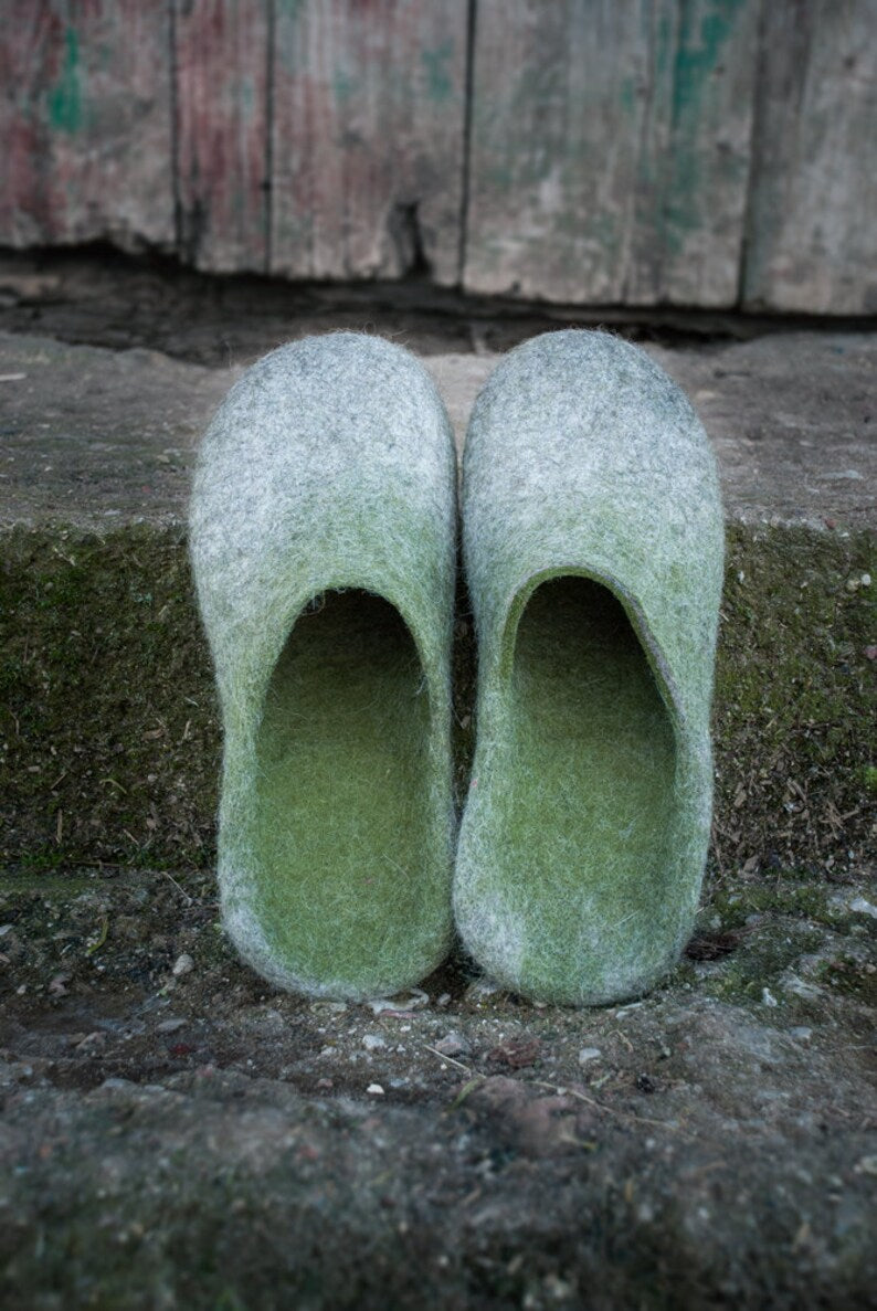 Non discount wool slippers